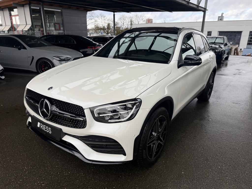 Mercedes-Benz GLC 400 d 4MATIC AMG PANO STHZ DISTR NIGHT KAM