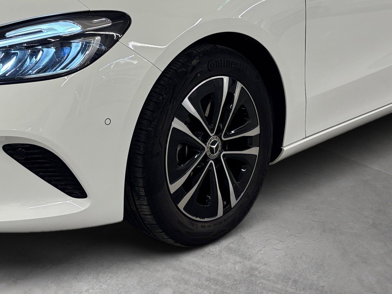 Fahrzeugabbildung Mercedes-Benz B 200 Progressive*STDHZG*Pano*LED*Kamera*Carplay