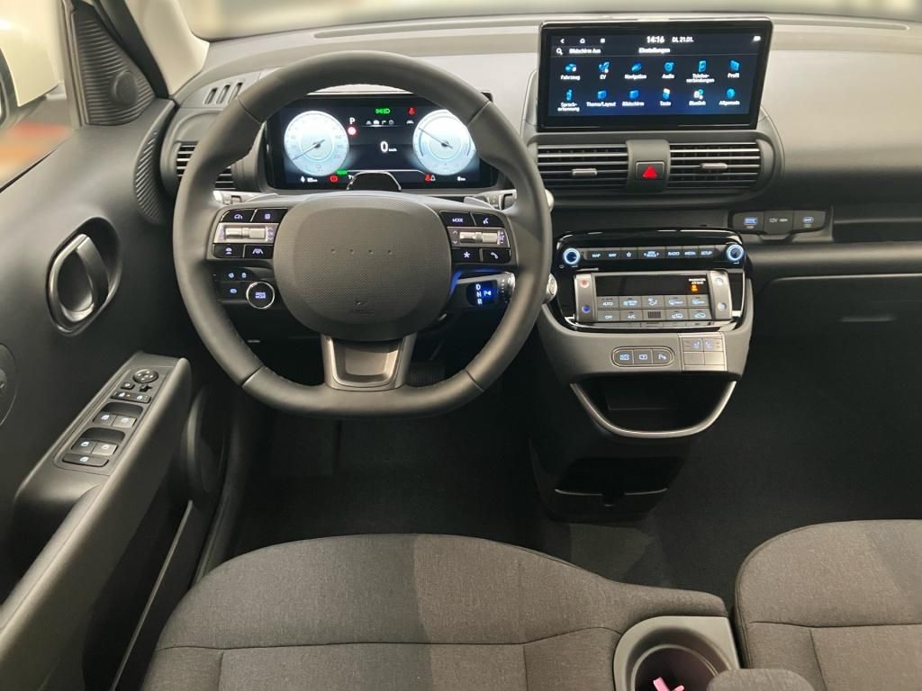 Fahrzeugabbildung Hyundai INSTER EV 42 kWh Trend KlimaA Navi SpurH KAM