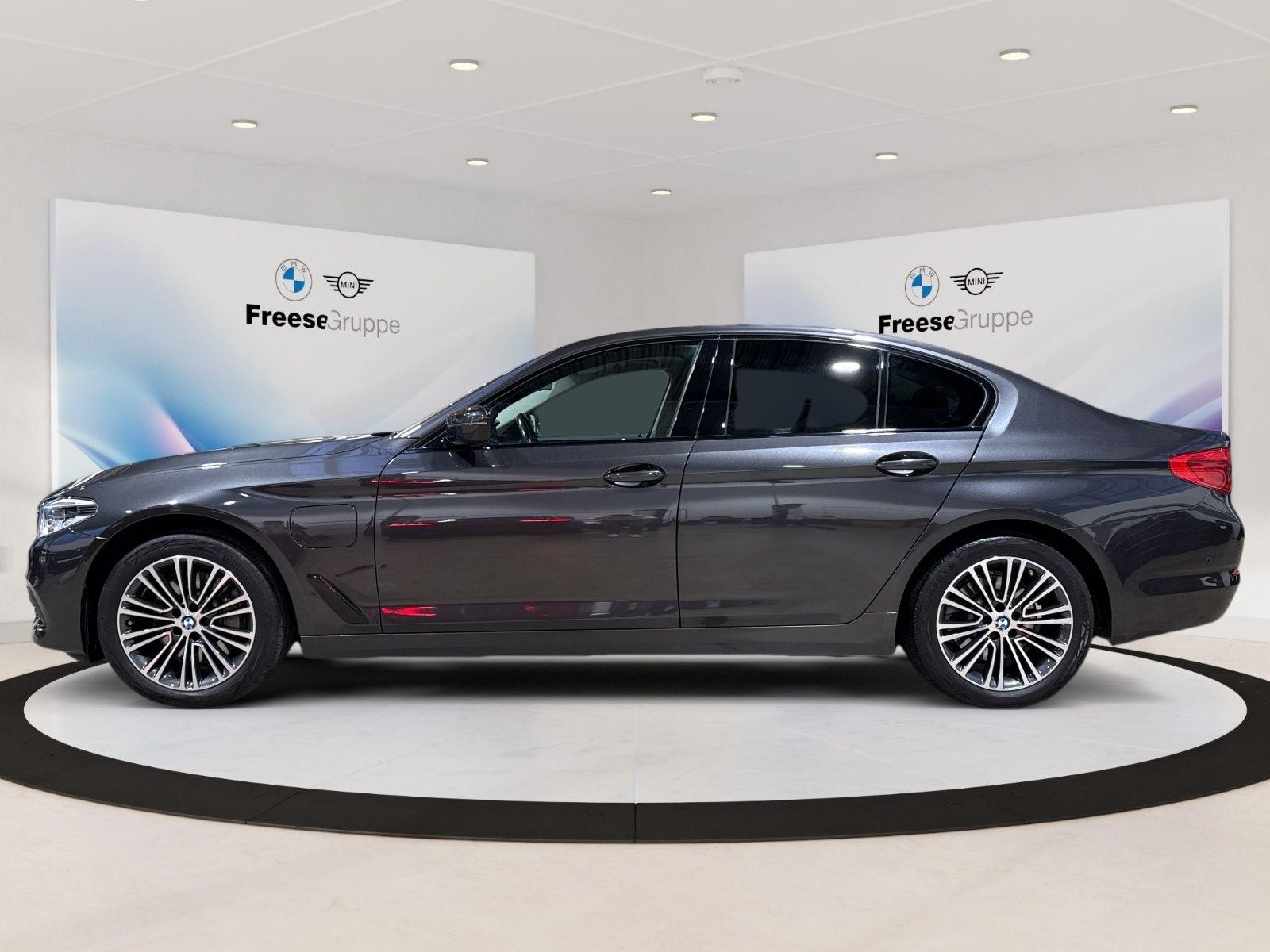 BMW 530e iPerformance Limousine Sport Line