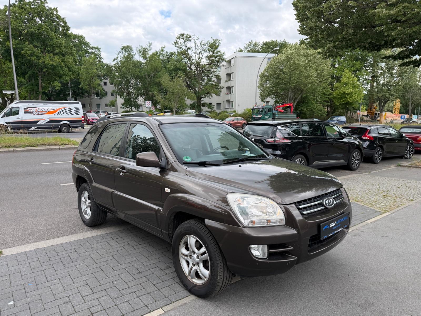 Kia Sportage 2,0 CRDI Automatik *AHK*Leder* TÜV