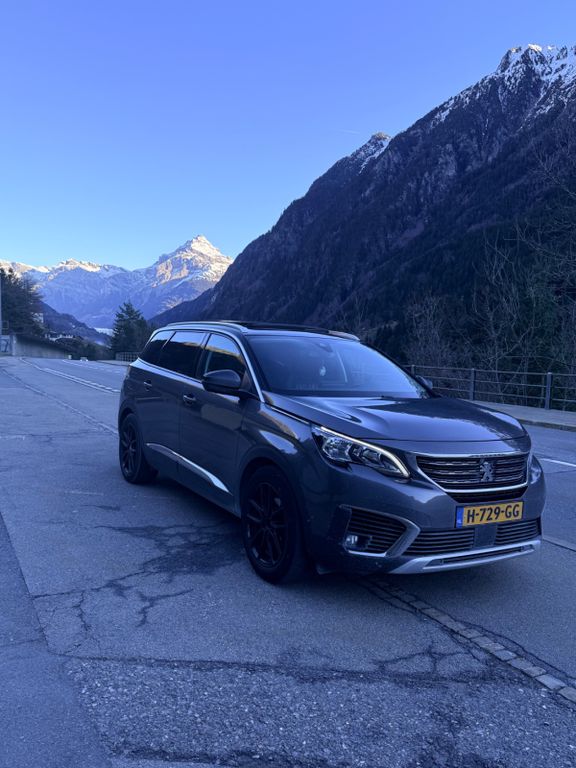Image of Peugeot 5008