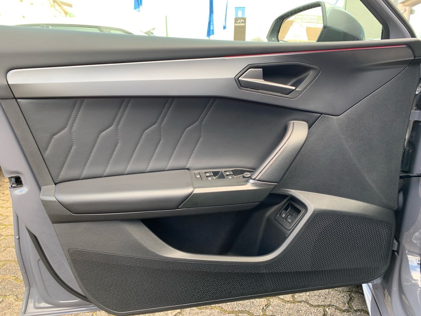 Fahrzeugabbildung CUPRA Leon Sportstourer 1.4 e-HYBRID OPF