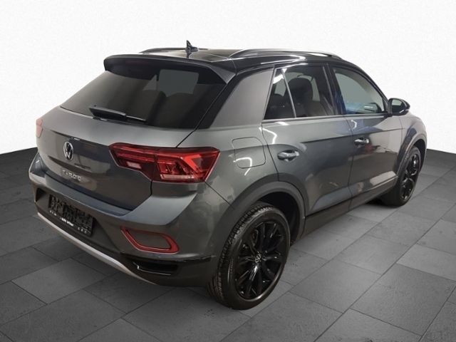 Fahrzeugabbildung Volkswagen T-Roc 1,5 TSI DSG BLACK STYLE VOLLLEDER NAVI AHK