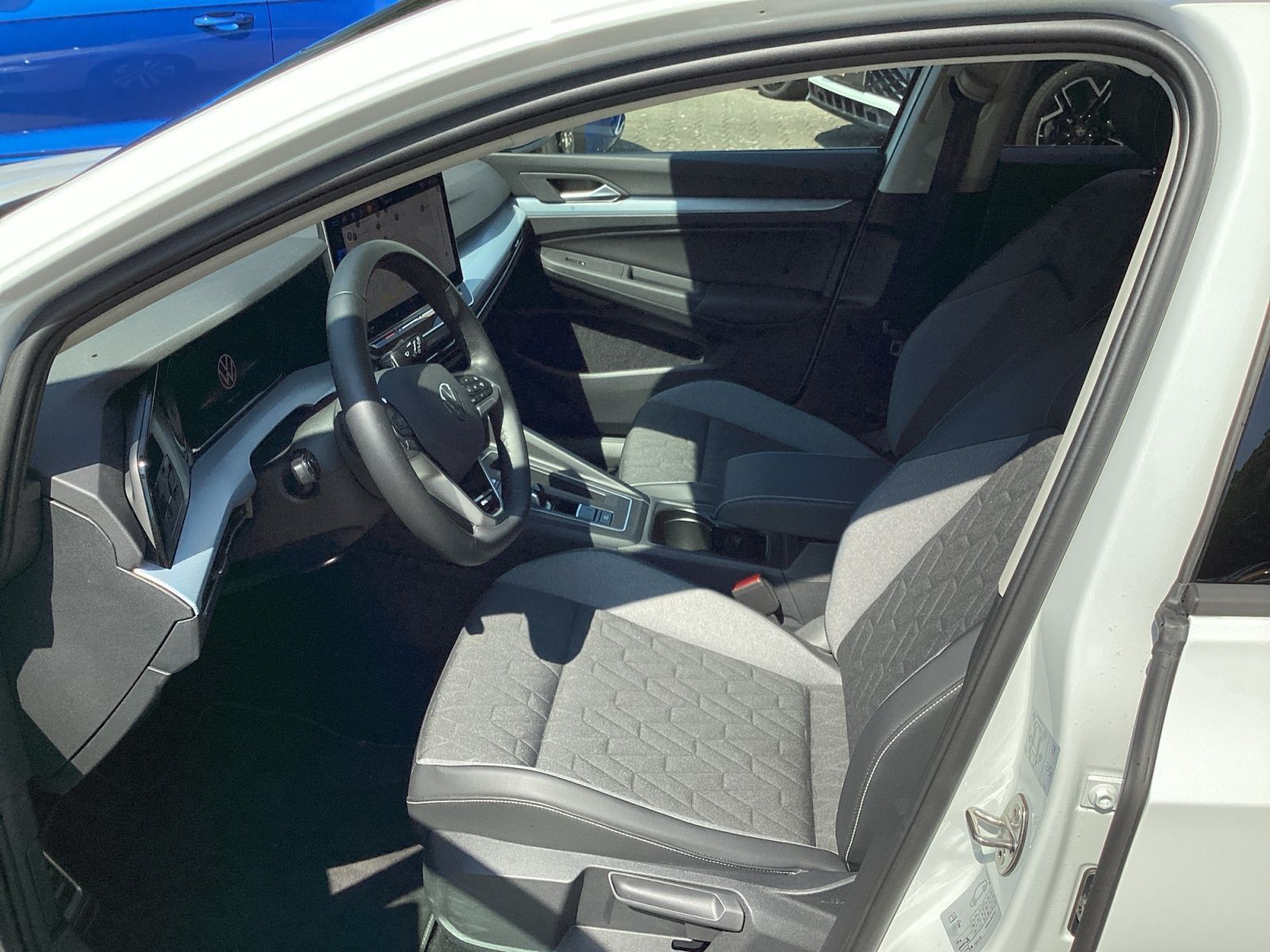 Volkswagen Golf - Bild 10