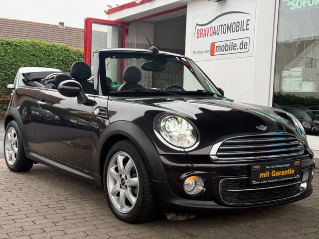 MINI Cabrio XENON/LEDER/NAVI/SHZ/PDC/USB/TEMPOMAT/AUX