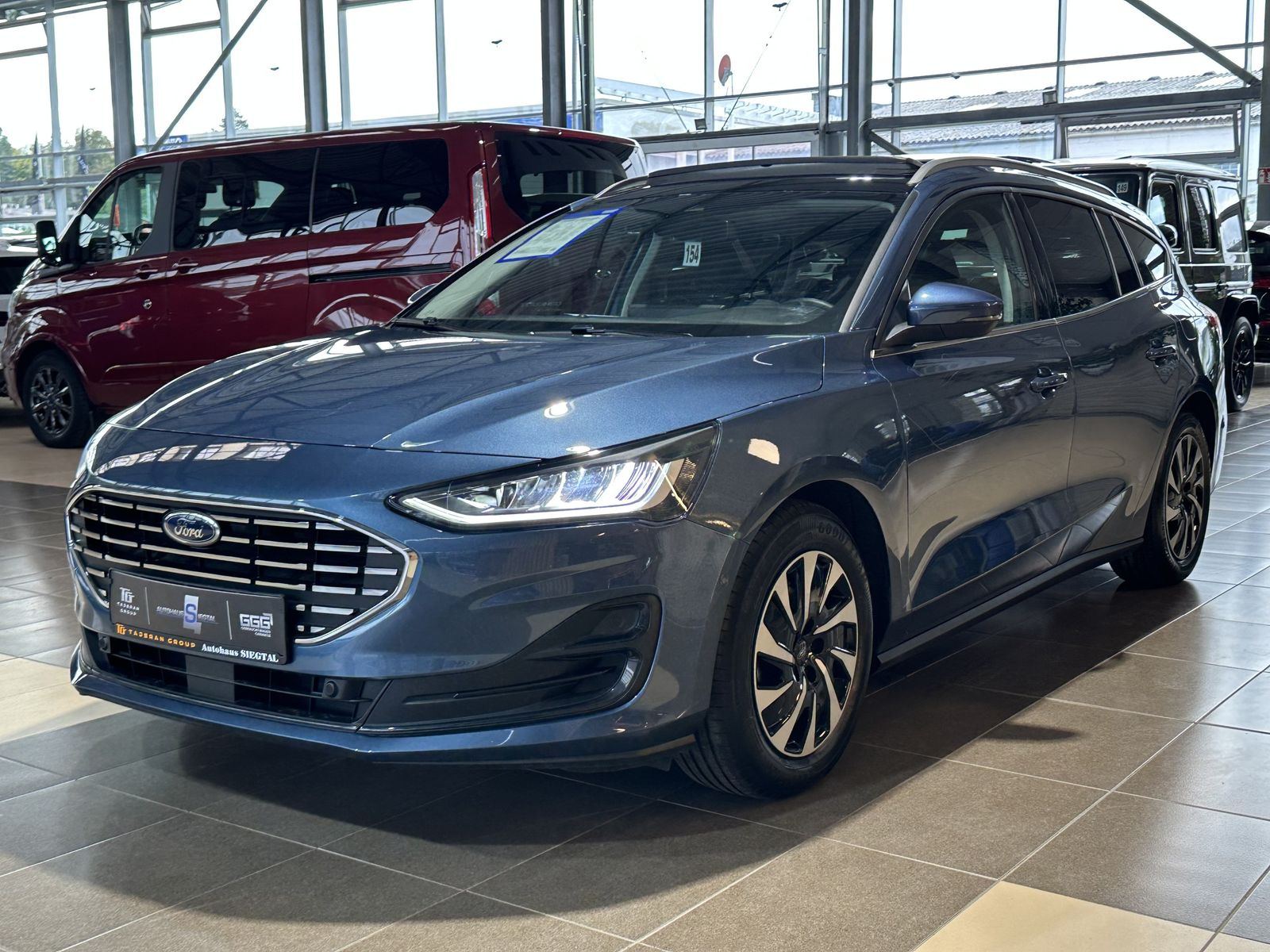 Ford Focus Titanium R.Cam Navi Pano Voll-LED ACC SHZ imagem 3