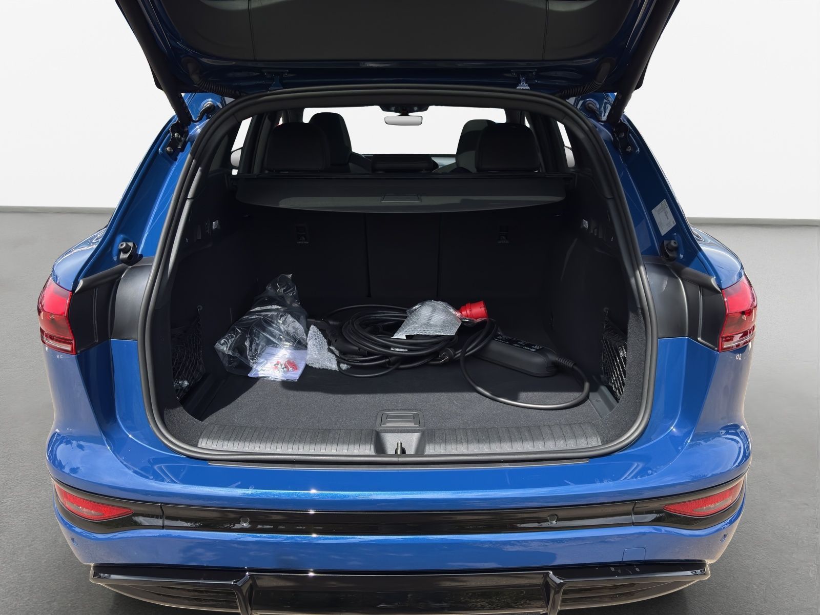 Audi SQ6 e-tron - Bild 12