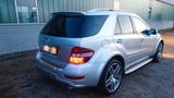 Mercedes-Benz ML 63 AMG 4MATIC AMG - Mercedes-Benz Geländewagen aus dem Jahr 2008