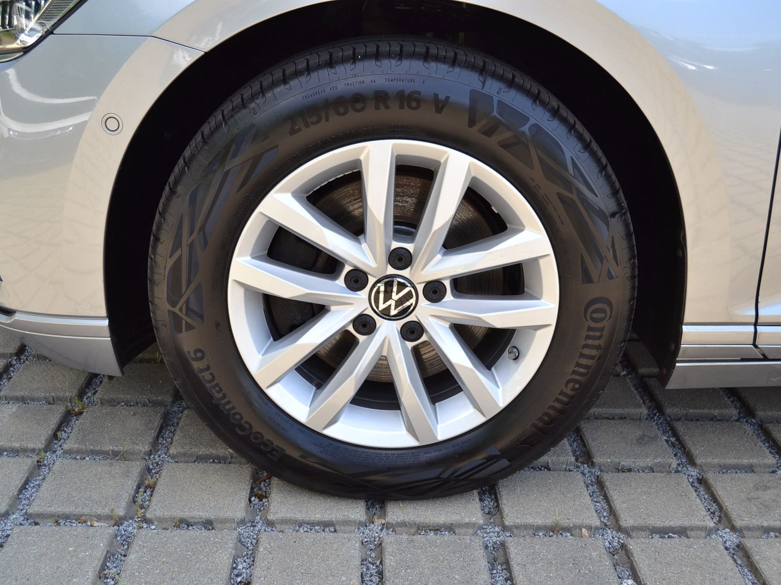 Passat Variant 2.0 TDI DSG Business IQ.DRIVE/AHK