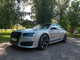 Audi S8 4.0 TFSI plus tiptronic quattro - - silberne Audi S8