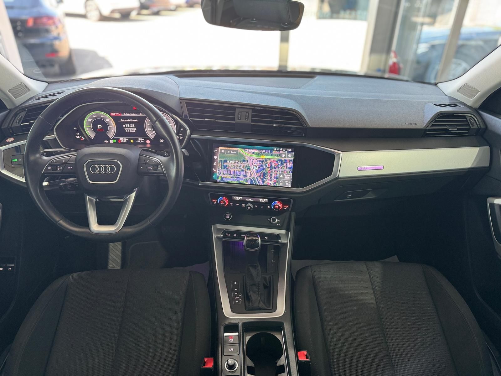 Audi Q3 45TFSIe S-Tronic MATRIX VIRTUAL KAM AHK SHZG foto 15