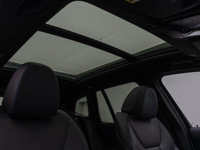 Foto Nummer 30: BMW iX3