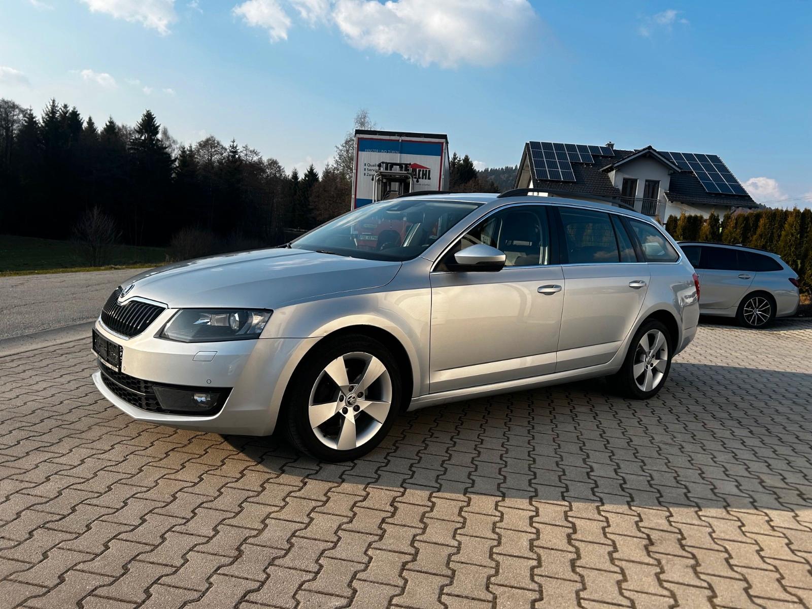 Skoda Octavia Combi Elegance 4x4