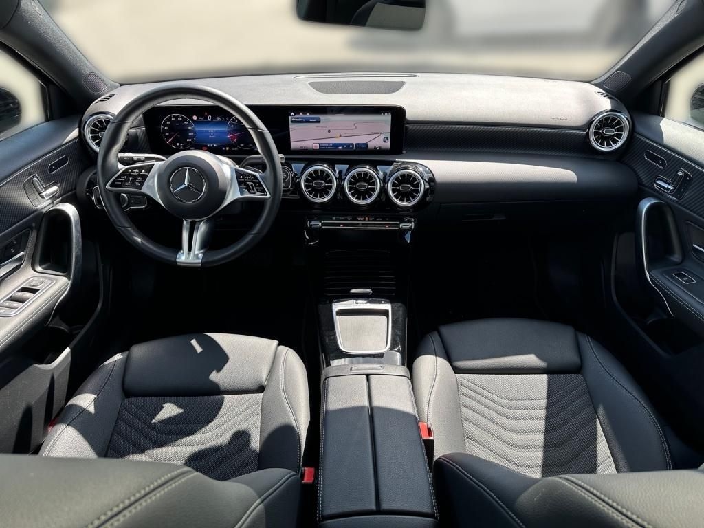 Fahrzeugabbildung Mercedes-Benz A 220 4M Progressive Pano Totwi. 360° LED Memo