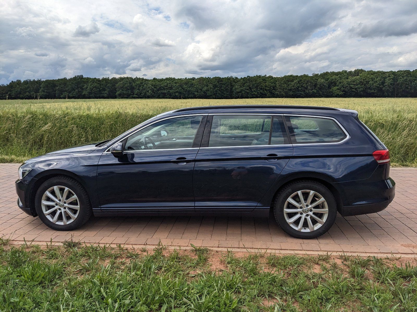 VW Volkswagen Passat Variant 2.0 TDI DSG Variant