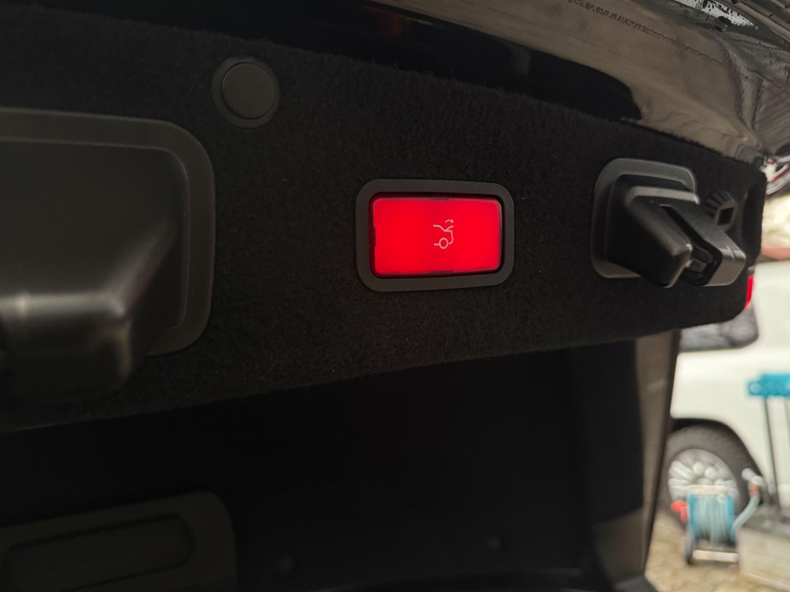 Mercedes-Benz S 650  Maybach VR10 GUARD/WERKSPANZER/ARMOURED/