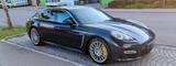 Porsche Panamera Turbo S Chrono-Paket PCCB - Porsche Panamera aus 2011: Turbo
