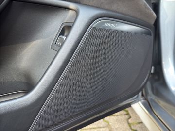 Audi A6 Avant 3.0 TDI quattro S-Line*NAVI*LED*BOSE
