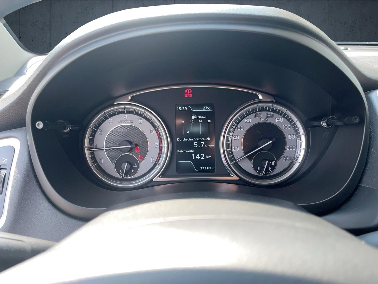 Suzuki SX4 S-Cross 1.4 DITC Hybrid Club R-Kamera LED