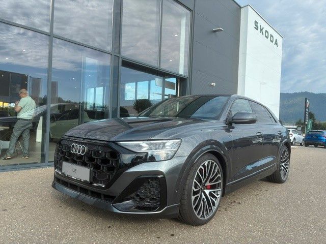 Image of Audi Q8