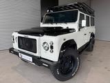 Land Rover Defender 110 TD4 TWISTED T80/RÜCKFAHRKAMERA/LED - gebrauchte Land Rover Defender aus dem Jahr 2013