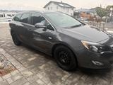 Opel Astra Sports Tourer 2.0 CDTI Design Edition - Opel Astra aus 2011: Design Edition