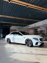 Mercedes-Benz AMG E 63 S 4MATIC+9G+Pano+Massage+burm3D+Night 