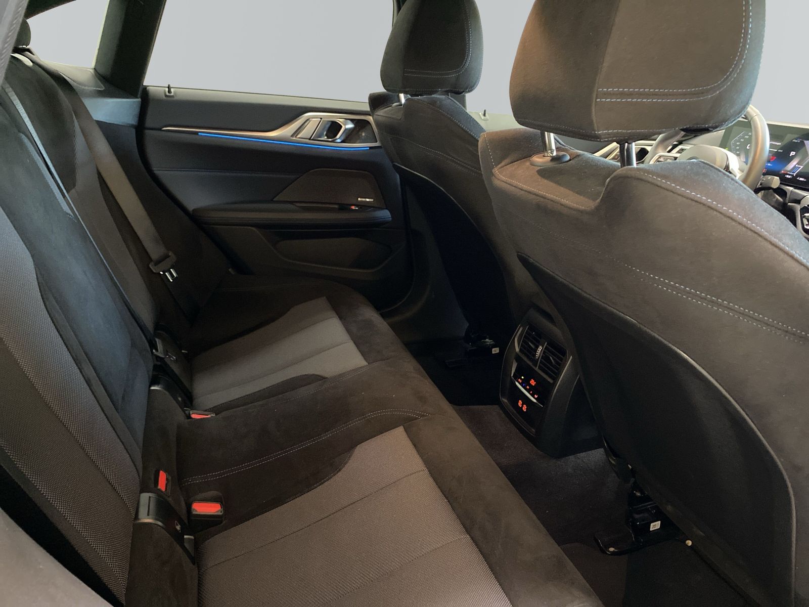 BMW i4 - Bild 10