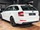 Skoda OCTAVIA COMBI TDI 4x4 AMBITION SHZ TEMPO 2Z-KLIM - Skoda Octavia Ambition mit Diesel-Antrieb