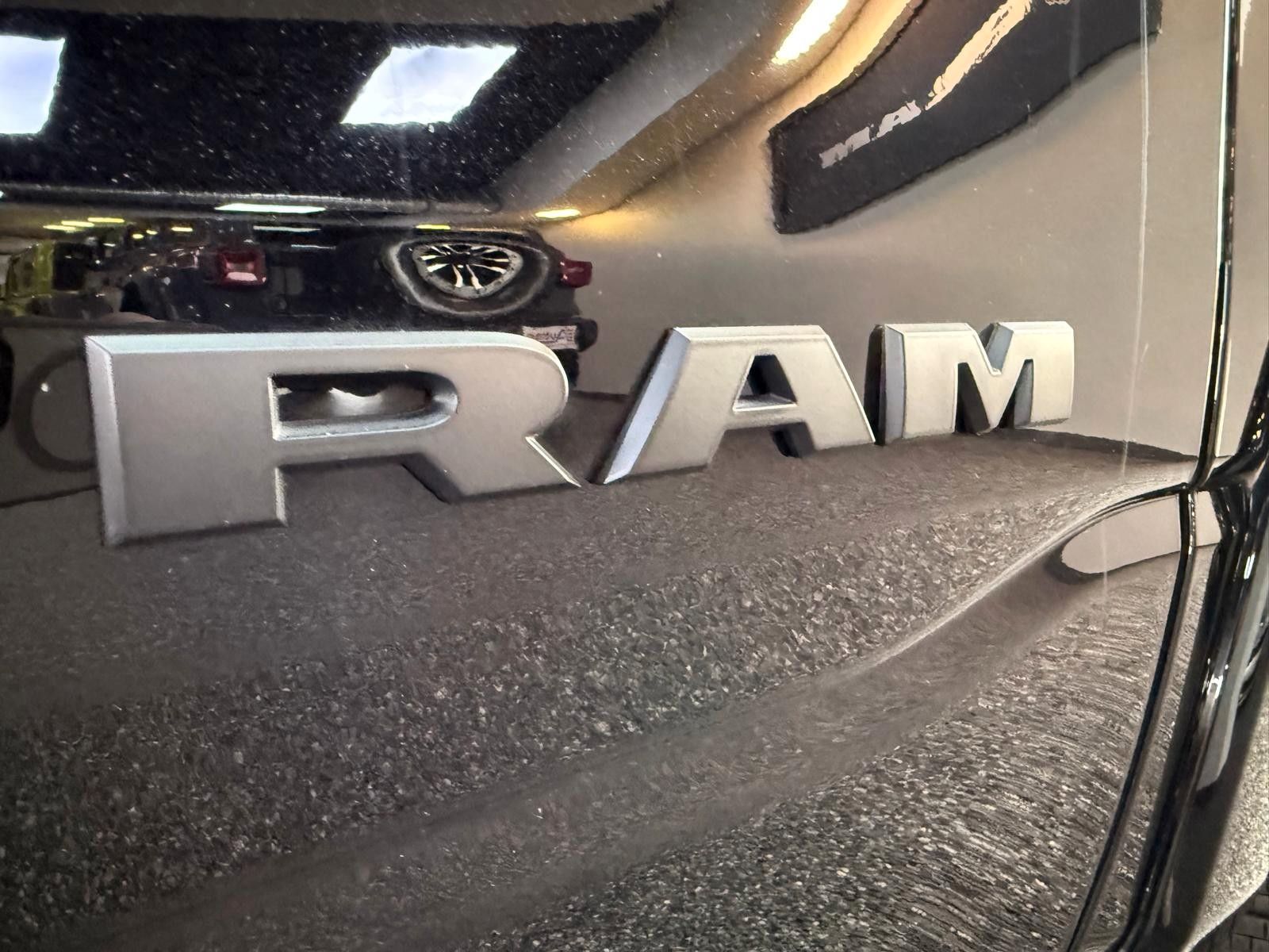 Fahrzeugabbildung Dodge RAM LARAMIE HURRICANE 3.0L-