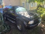Chevrolet Blazer S-10 E LUX - schwarze Chevrolet Blazer