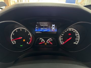 Ford Focus Turnier ST 250PS