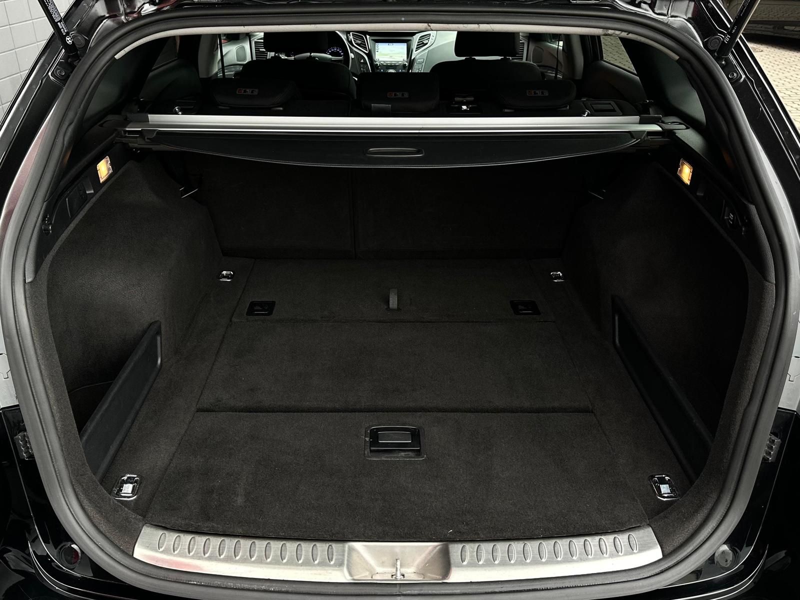 HYUNDAI i40 1.6CRDi SPACE* SHZ#LH#TEMPO#NAVI#PDC#CAM#DAB - Image 7