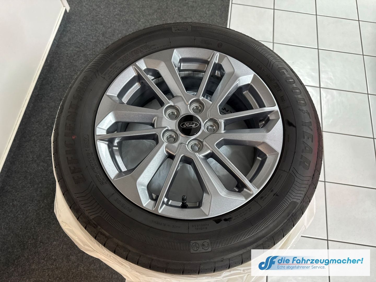 Fahrzeugabbildung Ford Focus Turnier Titanium Navi LED ACC El. Heckklap