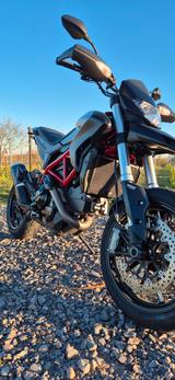 Ducati Hypermotard 821  - DUCATI MOTORRAD HYPERMOTARD 821