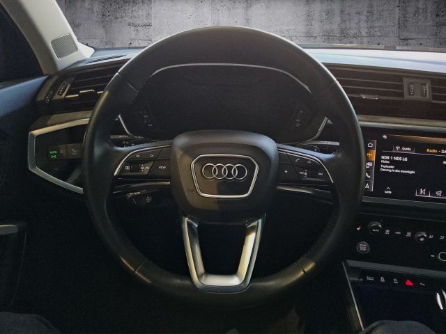 Q3 advanced 40 TFSI Aut. NaviPlus LED