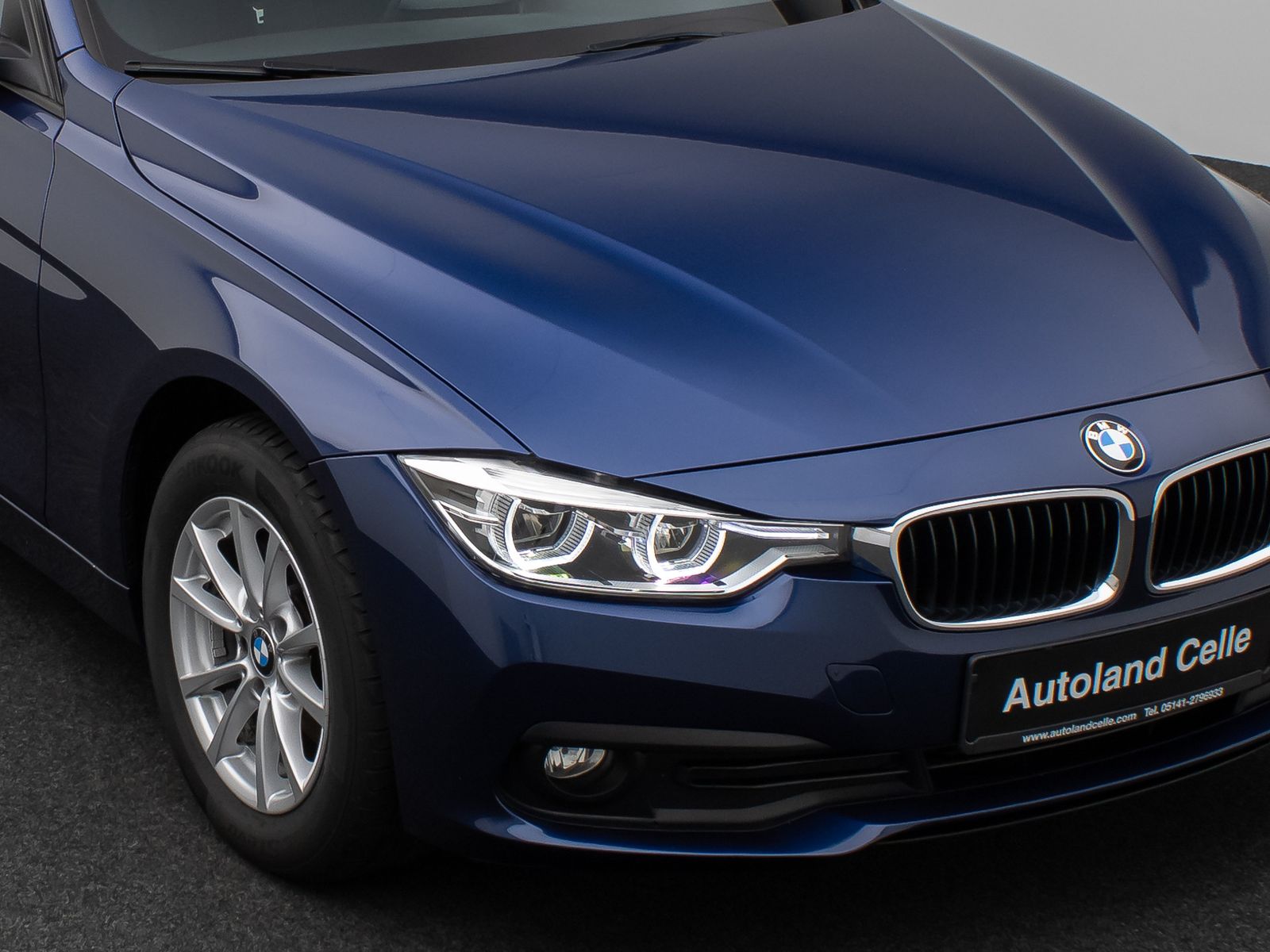 Fahrzeugabbildung BMW 320d xD Advantage Panorama Lordos AHK PDChint.