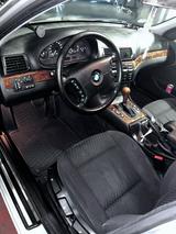 BMW E46 320i - BMW 320 aus 2000: 320i E46