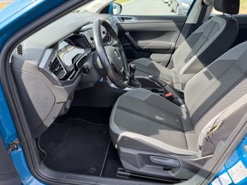 Volkswagen Polo - 12