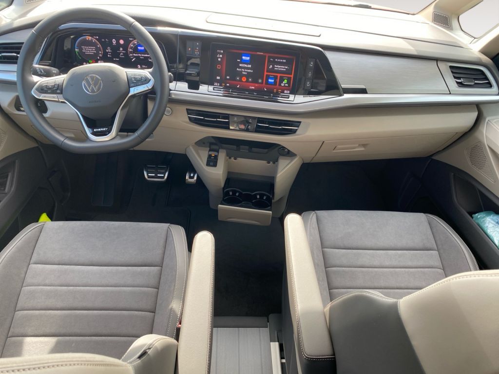 Fahrzeugabbildung Volkswagen T7 Multivan 1,5 eHybrid 4MOTION LÜ Energy