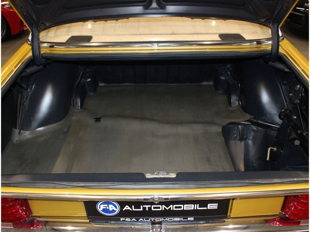 Fahrzeugabbildung Mercedes-Benz 200 W 115 Strich 8*Voll Restauriert*Note 2+