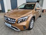 Mercedes-Benz GLA 200 *SH *NAVI *LEDER *KAMERA - mit Benzin-Antrieb: Beige, Teilleder, Soundsystem, mit Klimaanlage