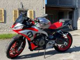Aprilia Tuono 660 mit viel Zubehör - APRILIA SPORTTOURER