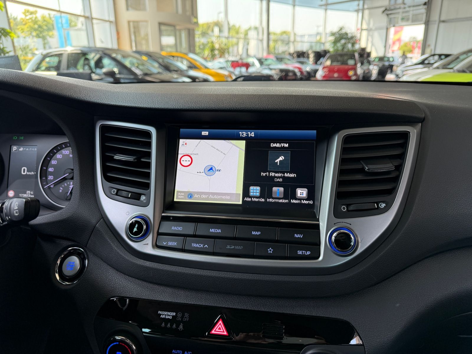 Fahrzeugabbildung Hyundai TUCSON Premium 4WD AHK LED NAVI