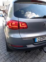 Volkswagen Tiguan 1.4 TSI Trend & Fun mit AHK, 8x bereift
