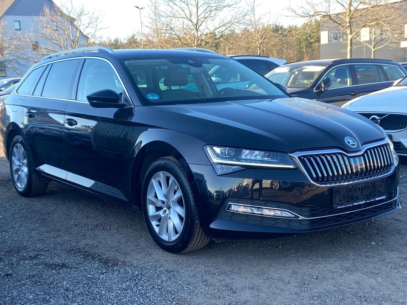 Skoda Superb Combi Premium Edition 4x4