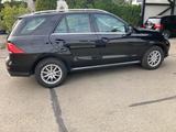 Mercedes-Benz GLE 250 d 4MATIC - - Mercedes-Benz GLE 250 mit Panoramadach