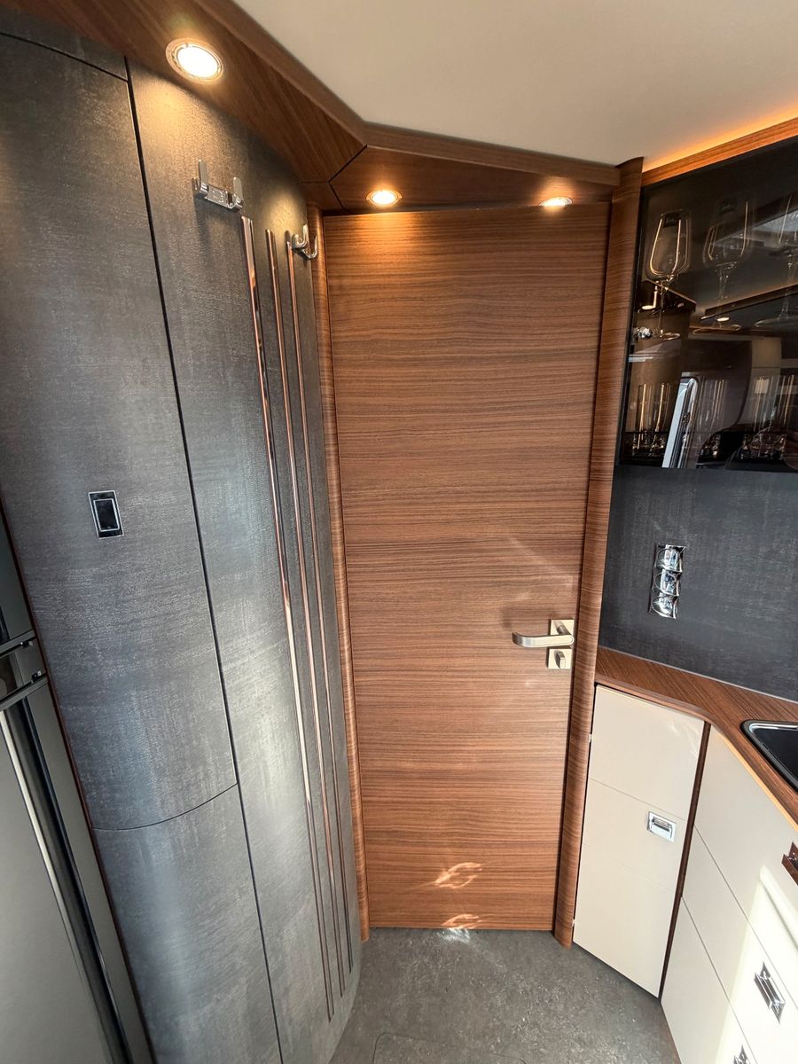 Fahrzeugabbildung Carthago chic c-line T 4.9 LE