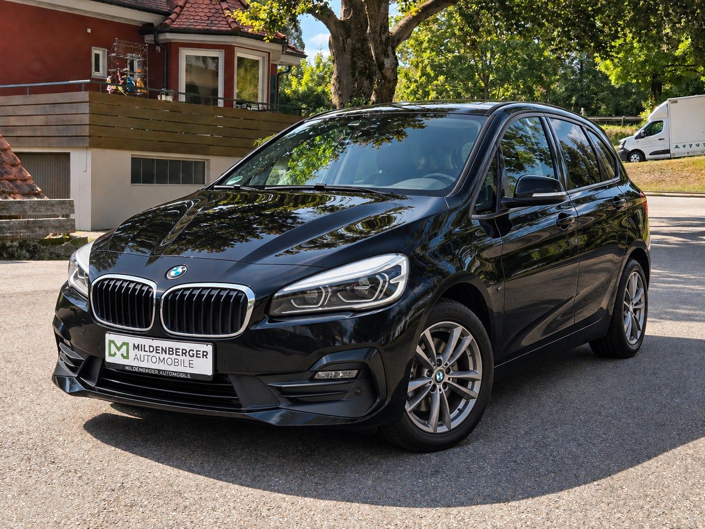 BMW 216 d Gran Tourer Advantage Navi Automatik